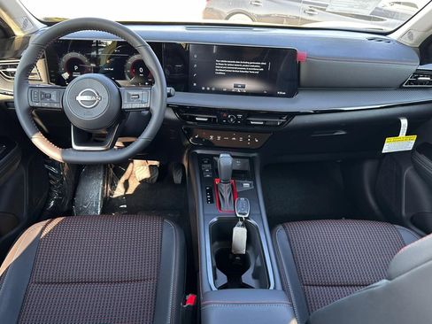 New 2026 Nissan Kicks SR w/ SR Premium Package image 11
