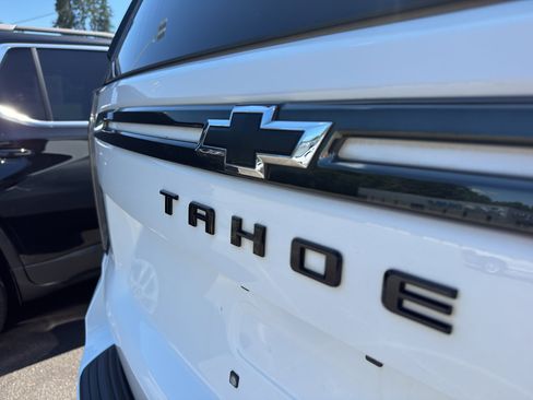 Used 2021 Chevrolet Tahoe RST w/ Luxury Package AWD/4WD image 6