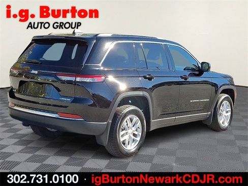 New 2025 Jeep Grand Cherokee Laredo X w/ Luxury Tech Group I image 4