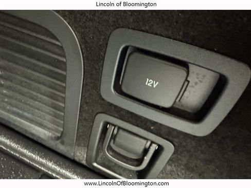 Certified 2022 Lincoln Aviator Reserve w/ Equipment Group 201A AWD/4WD image 31