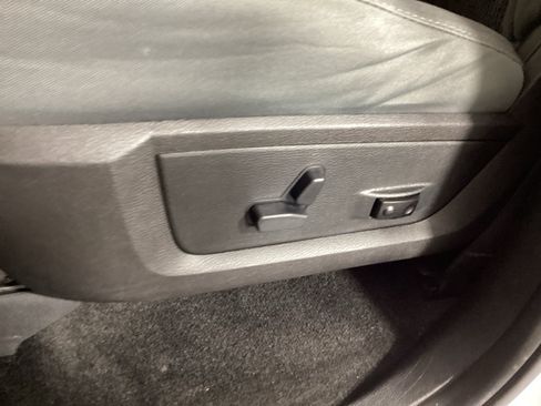 Used 2017 RAM 1500 Outdoorsman AWD/4WD image 15