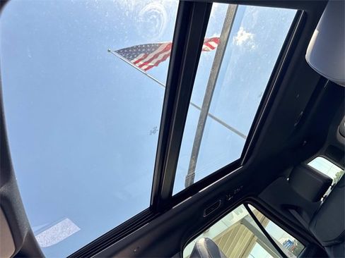 New 2025 Ford Expedition Tremor image 23