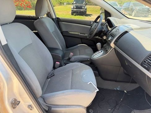 Used 2010 Nissan Sentra 2.0 S image 5