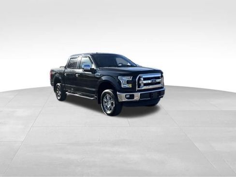 Used 2016 Ford F150 XLT w/ Equipment Group 301A Mid image 6