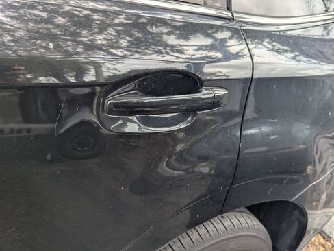 Used 2018 Subaru Forester 2.5i Limited AWD/4WD image 8