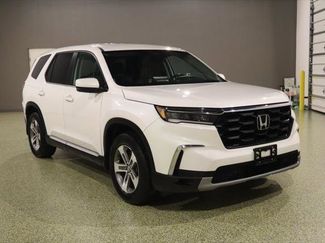 Used 2023 Honda Pilot EX-L video 1
