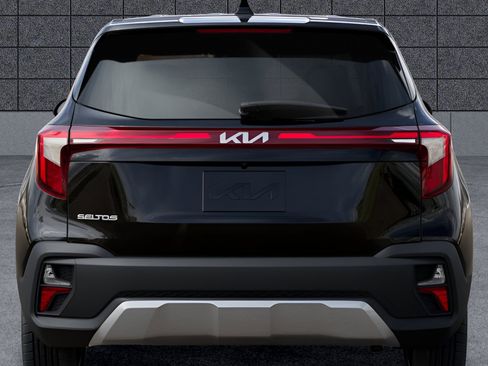 New 2026 Kia Seltos LX image 13