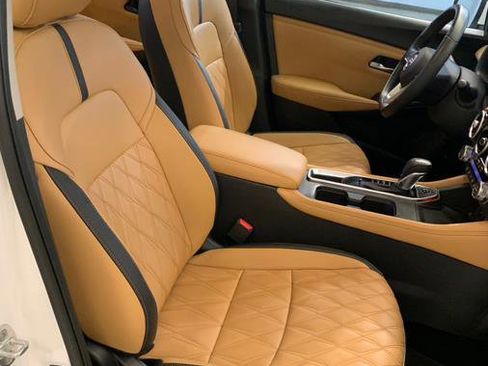 Used 2024 Nissan Sentra SV w/ SV Premium Package image 51