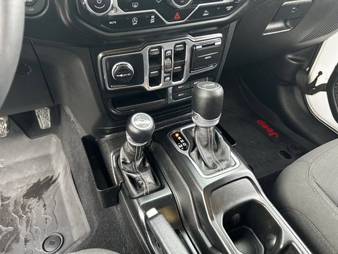 Certified 2023 Jeep Wrangler Sahara w/ LED Lighting Group image 25