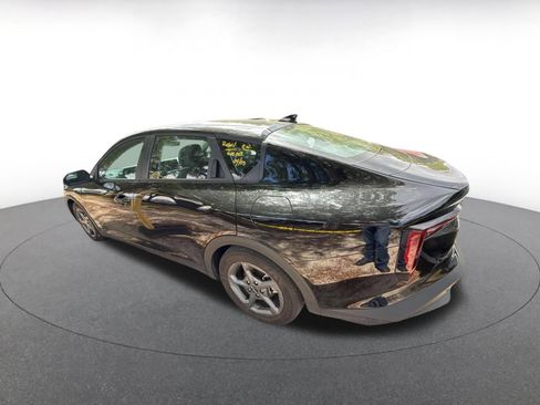 Used 2025 Kia K4 LXS image 6