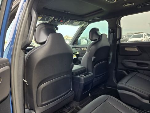 New 2027 Kia Telluride S image 15