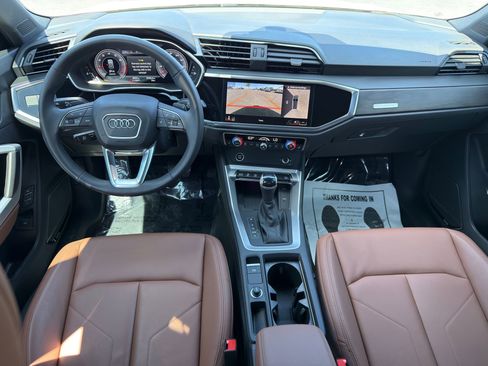 Used 2024 Audi Q3 2.0T Premium Plus w/ Premium Plus Package AWD/4WD image 23