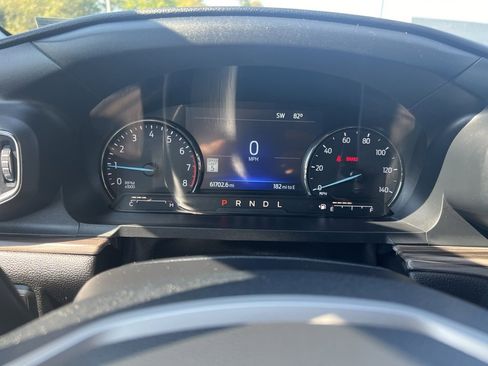 Used 2022 Ford Explorer Limited w/ Equipment Group 301A image 25