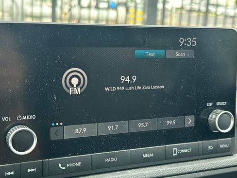 Used 2024 Honda CR-V Sport image 24