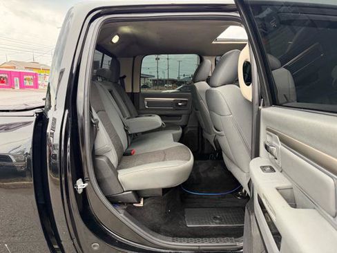 Used 2014 RAM 1500 SLT AWD/4WD image 18