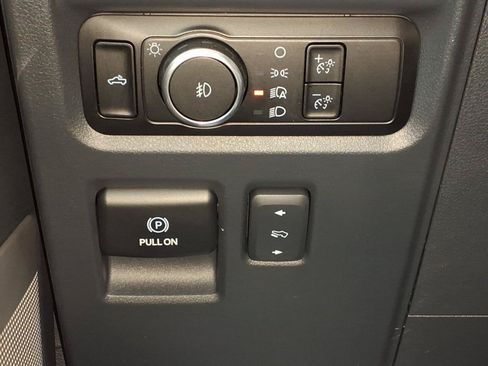 Used 2023 Ford F150 Lariat w/ Equipment Group 502A High AWD/4WD image 30