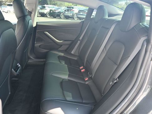 Used 2019 Tesla Model 3 Performance image 13