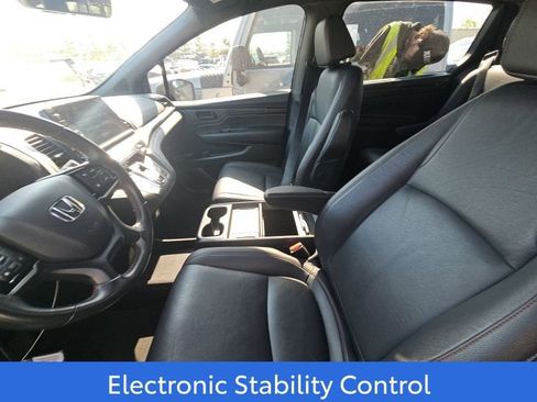 Used 2025 Honda Odyssey Sport-L image 11