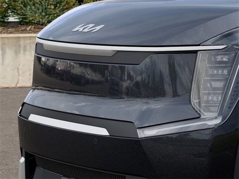 New 2026 Kia EV9 Light image 13