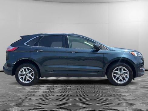 Used 2024 Ford Edge SEL w/ Convenience Package AWD/4WD image 6