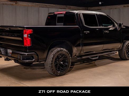 Used 2021 Chevrolet Silverado 1500 LTZ w/ LTZ Premium Package image 9