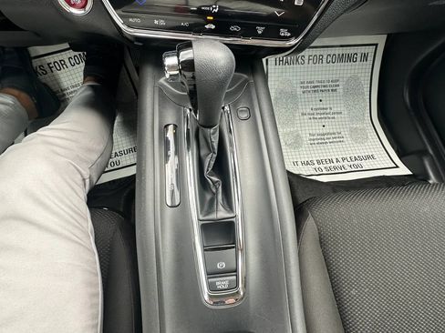 Used 2016 Honda HR-V EX image 16