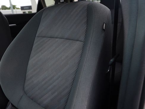 Used 2024 Kia Seltos LX AWD/4WD image 19