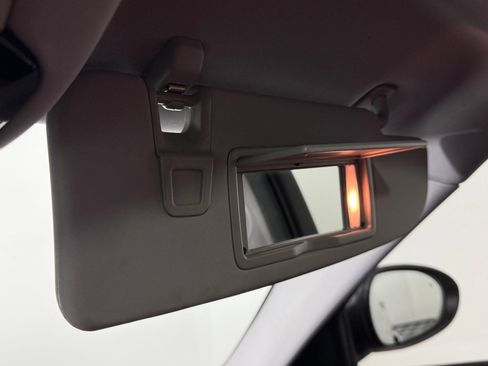 Used 2019 Alfa Romeo Giulia w/ Quick Order Package 22K Sport image 28