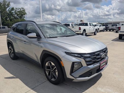 Used 2025 Hyundai Tucson SEL image 3