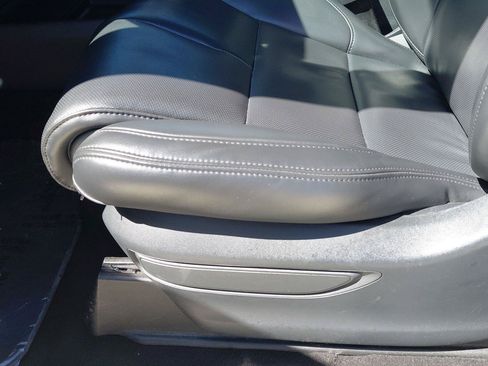 Used 2024 Lincoln Navigator Premiere AWD/4WD image 26