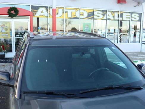Used 2018 Ford Explorer XLT w/ Equipment Group 201A FWD image 63