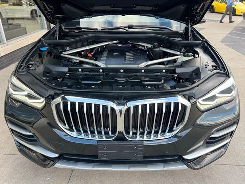 Used 2023 BMW X5 xDrive40i w/ Premium Package image 36