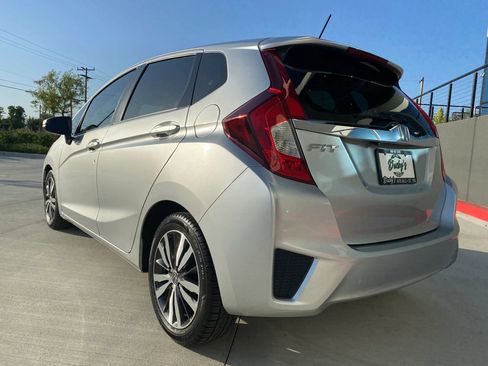 Used 2016 Honda Fit EX image 6