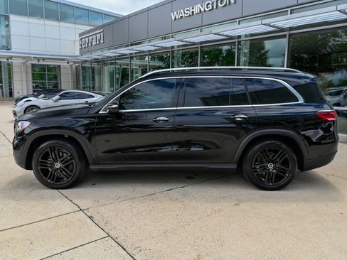 Used 2025 Mercedes-Benz GLS 450 4MATIC image 8