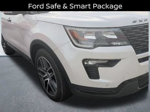 Used 2018 Ford Explorer Sport w/ Equipment Group 401A AWD/4WD image 3