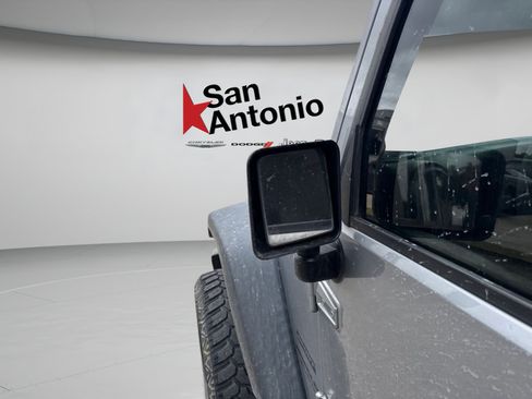 Used 2017 Jeep Wrangler Unlimited Sport w/ Quick Order Package 24S AWD/4WD image 30