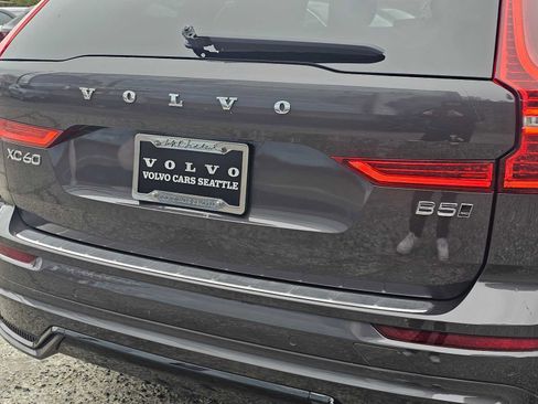 Certified 2025 Volvo XC60 B5 Plus w/ Protection Package Premier image 15