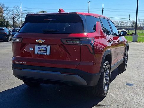 New 2026 Chevrolet Equinox LT AWD/4WD image 2