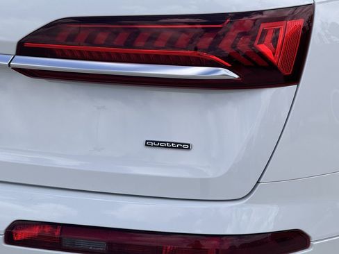 Used 2020 Audi Q7 3.0T Premium Plus w/ Premium Plus Package image 10