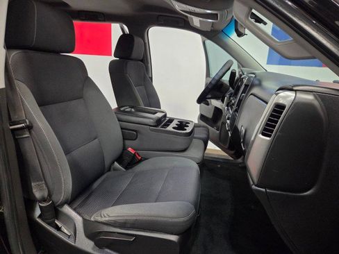 Used 2018 Chevrolet Silverado 1500 LT w/ LT Eassist Package image 65