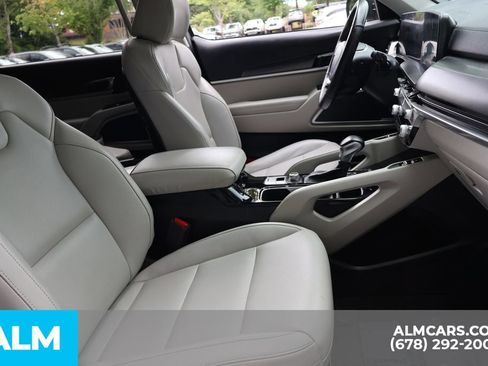 Used 2024 Kia Telluride S w/ S Sunroof Package FWD image 29