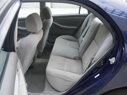 Used 2003 Toyota Corolla LE image 31