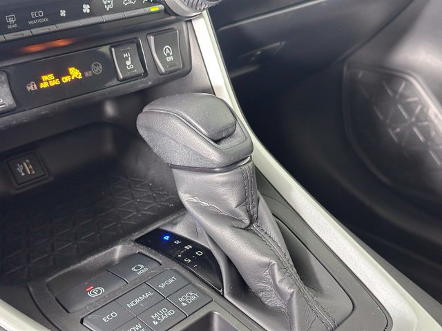 Used 2023 Toyota RAV4 XLE w/ Convenience Package AWD/4WD image 19
