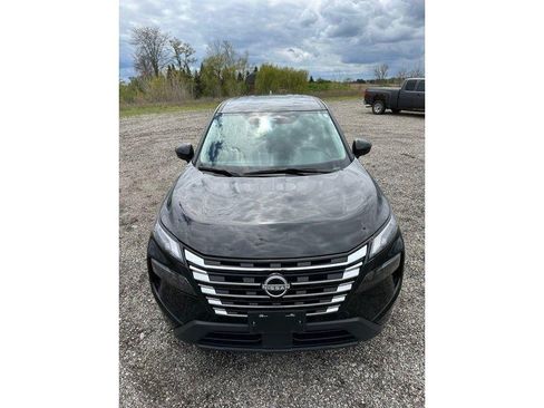 Used 2024 Nissan Rogue SV AWD/4WD image 9