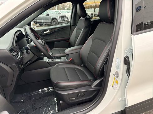 New 2026 Ford Escape ST-Line image 9