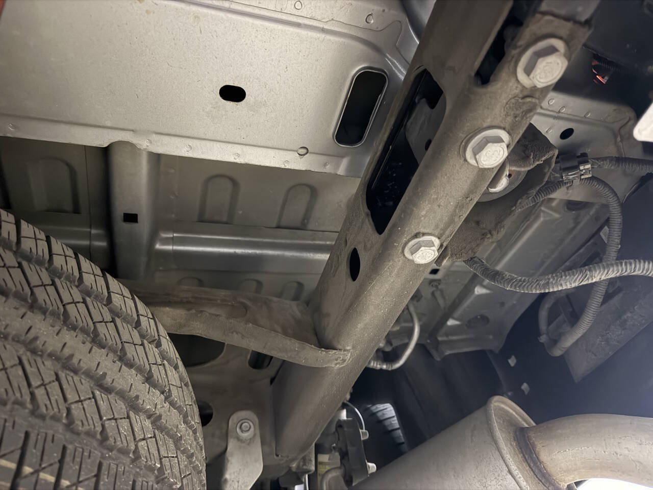 Used 2012 Chevrolet Suburban LTZ AWD/4WD image 31