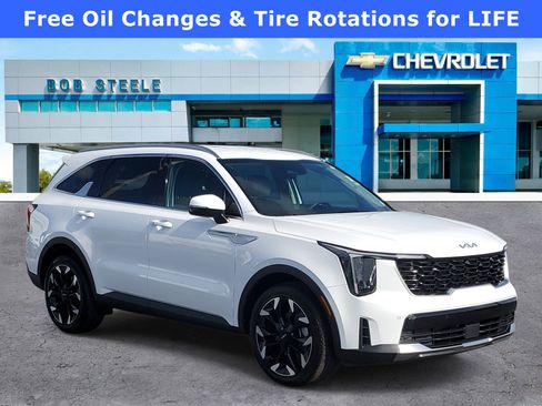 Used 2025 Kia Sorento EX FWD image 1