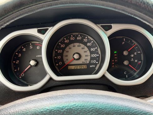Used 2005 Toyota 4Runner Sport RWD image 18