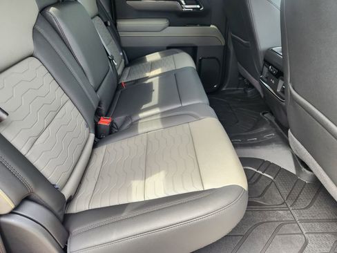 New 2026 Chevrolet Silverado 1500 ZR2 w/ Dark Appearance Package AWD/4WD image 36