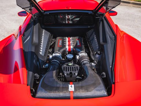 Used 2015 Ferrari 458 Speciale Coupe RWD image 94